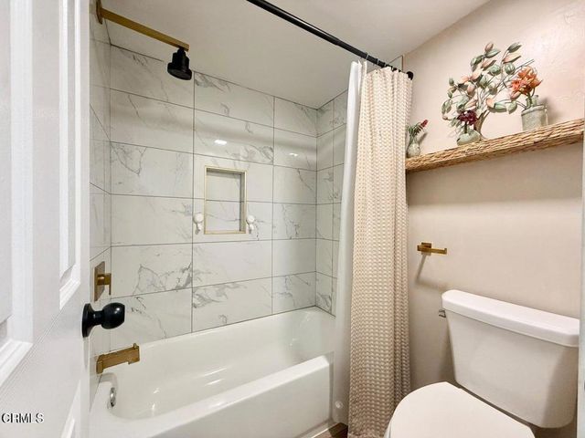 660 Sunfish Way, Port Hueneme, CA 93041