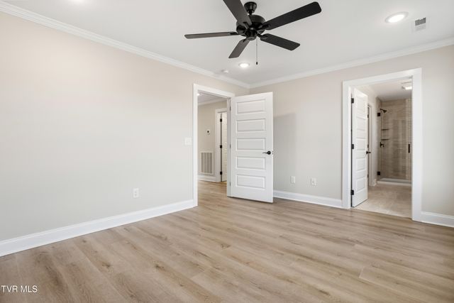 2085 Presley Crossing, Jonesborough, TN 37659