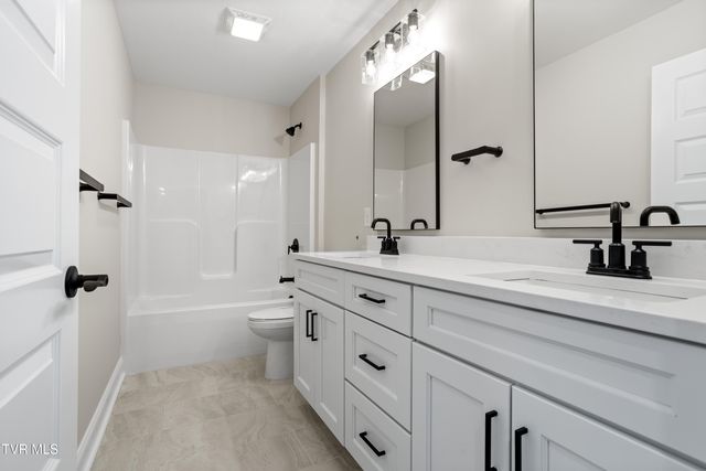 2085 Presley Crossing, Jonesborough, TN 37659