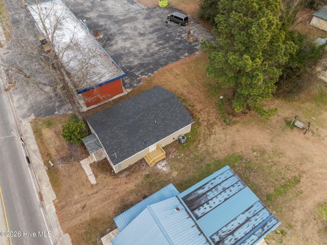 211 S Jackson Street, Beulaville, NC 28518