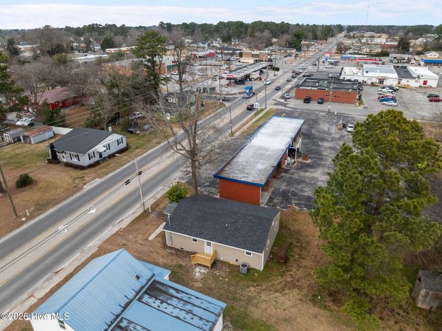 211 S Jackson Street, Beulaville, NC 28518