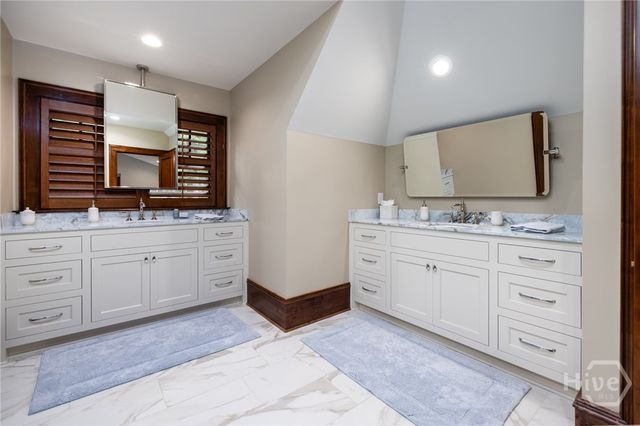 2481 Linger Longer Drive, Greensboro, GA 30642