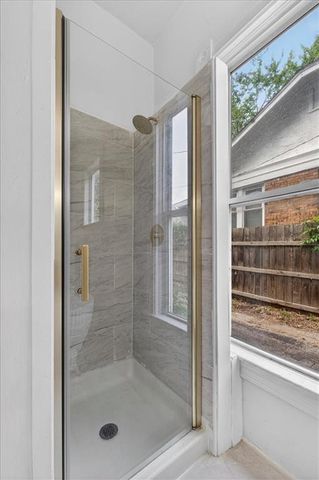 1821 S Sterling Avenue, Independence, MO 64052