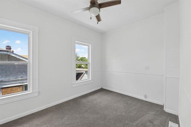 1821 S Sterling Avenue, Independence, MO 64052