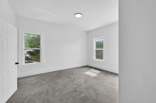 1821 S Sterling Avenue, Independence, MO 64052