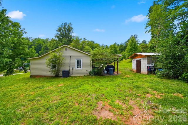 4710 Overland Road, Lenoir, NC 28645