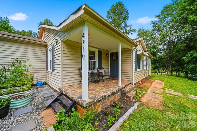 4710 Overland Road, Lenoir, NC 28645