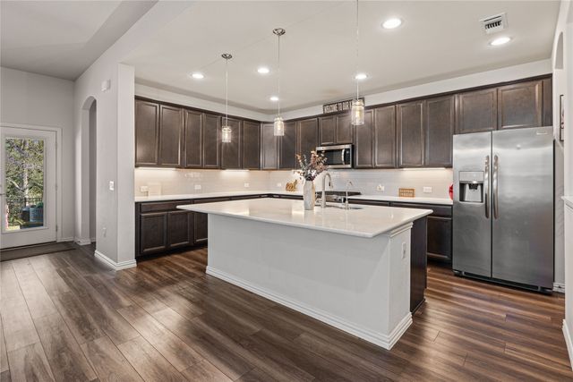 9517 Sunset Lane, Oak Point, TX 75068