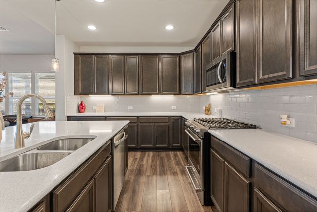 9517 Sunset Lane, Oak Point, TX 75068