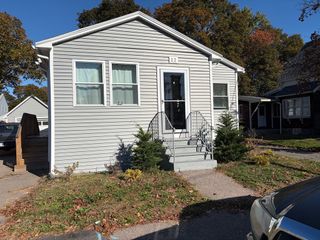12 Oxford St., Taunton, MA 02780