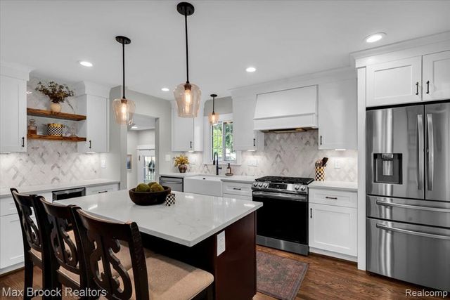 2000 Kalama Avenue, Royal Oak, MI 48067