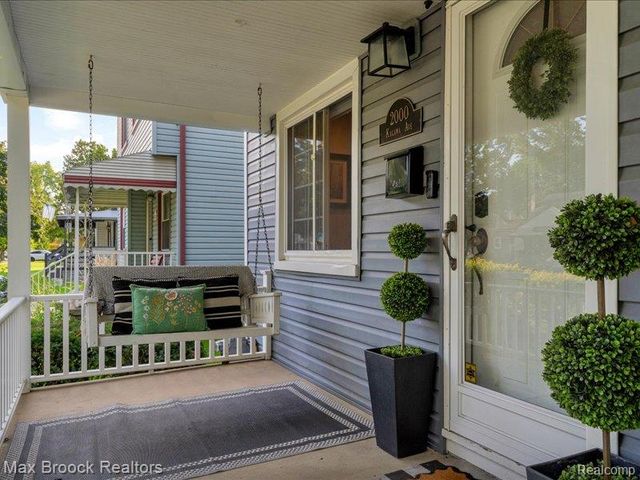 2000 Kalama Avenue, Royal Oak, MI 48067