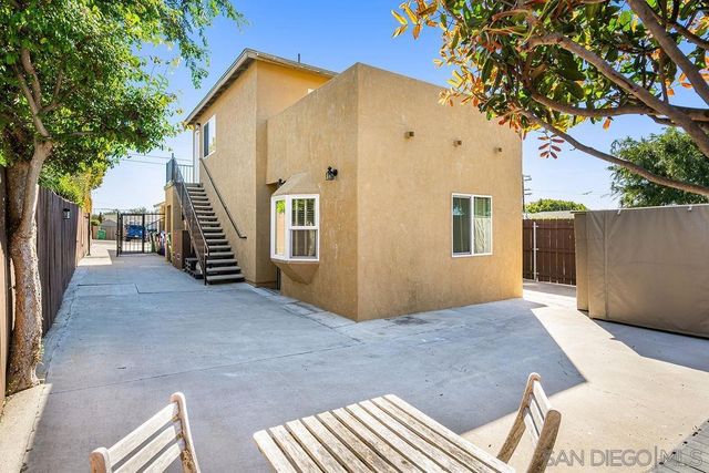 6618 22 Appert Ct, San Diego, CA 92111