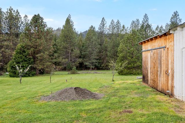 5460 HWY 238, Jacksonville, OR 97530