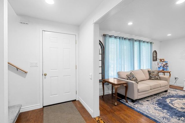 5460 HWY 238, Jacksonville, OR 97530