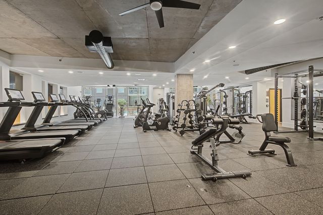 600 12th Ave S Apt 1510, Nashville, TN 37203