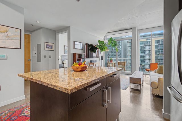 600 12th Ave S Apt 1510, Nashville, TN 37203