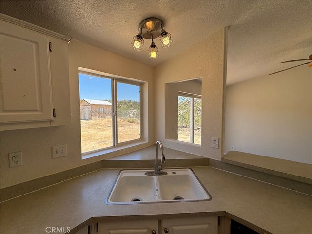 41251 Rope Road, Hemet, CA 92544