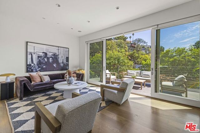 2756 Westshire Drive, Los Angeles, CA 90068