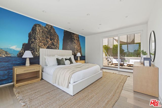 2756 Westshire Drive, Los Angeles, CA 90068