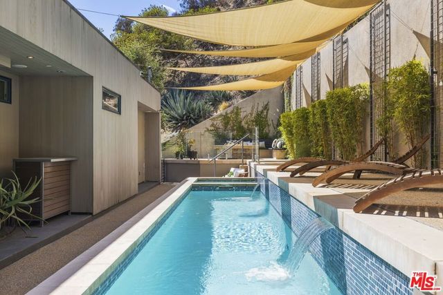 2756 Westshire Drive, Los Angeles, CA 90068