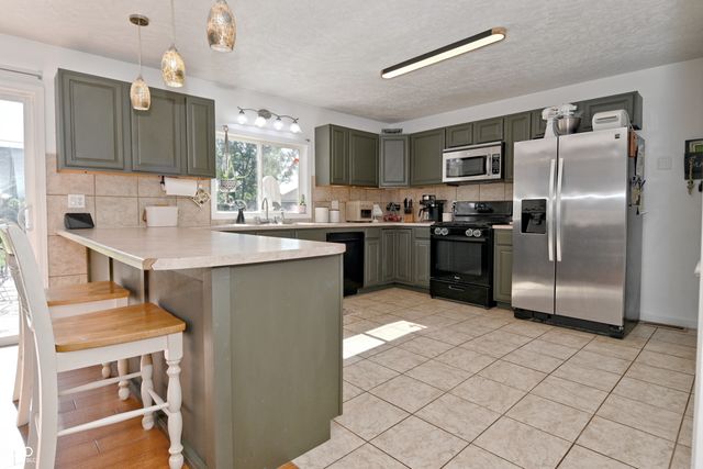 2061 Fairway Drive, Greencastle, IN 46135