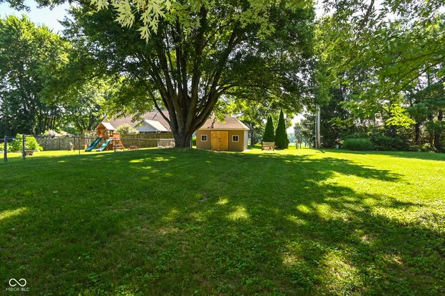 2061 Fairway Drive, Greencastle, IN 46135