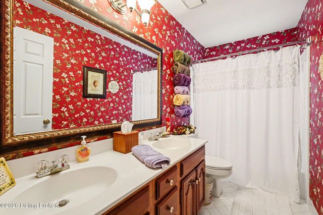 1799 Veechdale Rd, Simpsonville, KY 40067