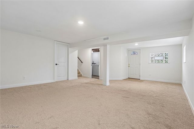 6305 Meadowbrook Drive, Mentor, OH 44060