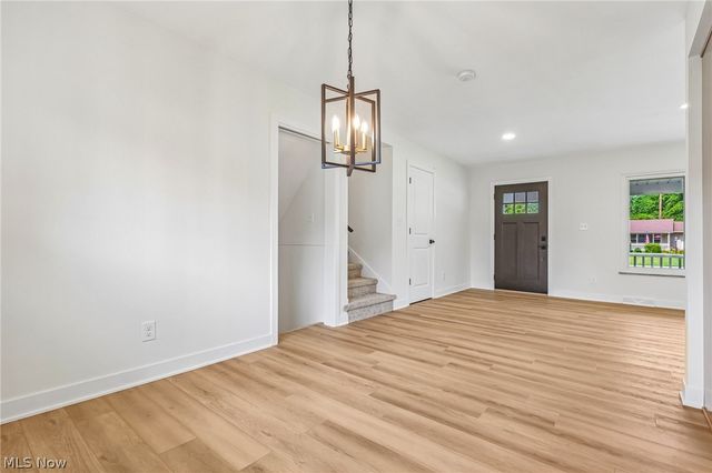6305 Meadowbrook Drive, Mentor, OH 44060