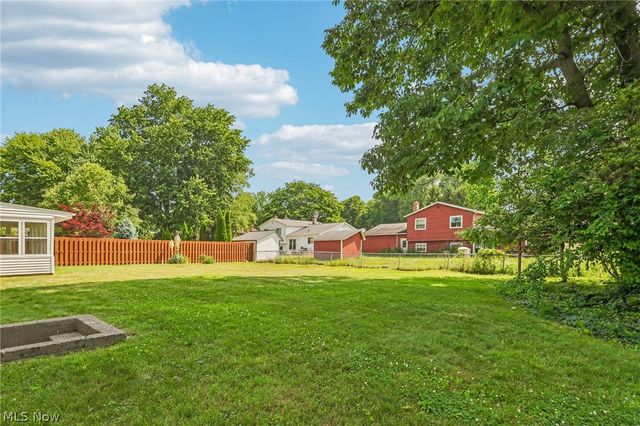6305 Meadowbrook Drive, Mentor, OH 44060
