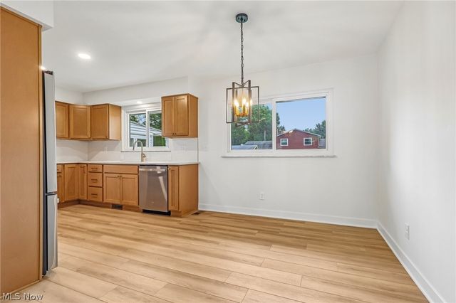 6305 Meadowbrook Drive, Mentor, OH 44060