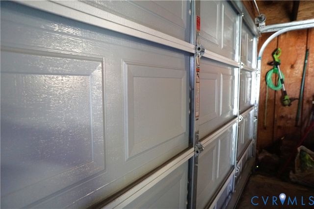 904 Forestview Dr, Colonial Heights, VA 23834