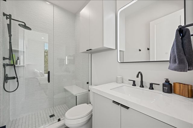 5839 Richmond Avenue, Dallas, TX 75206