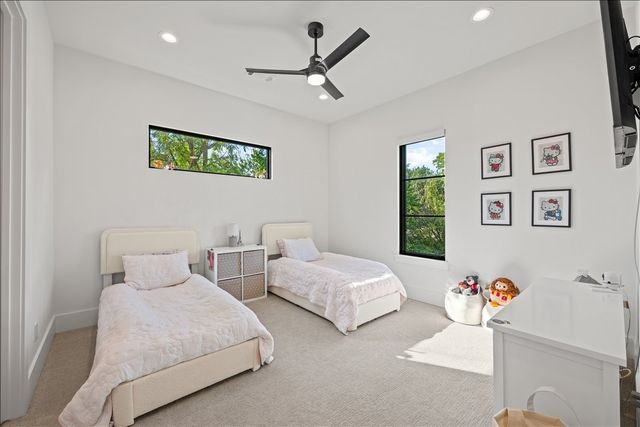 5839 Richmond Avenue, Dallas, TX 75206