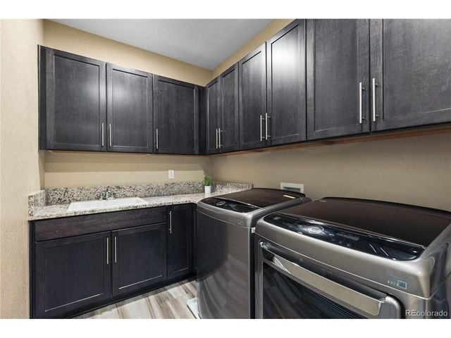 10757 Skydance Dr, Highlands Ranch, CO 80126