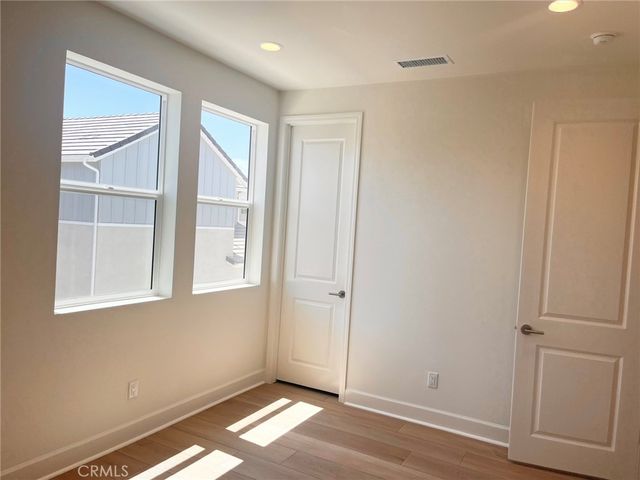 485 Tracy Place, Ventura, CA 93004