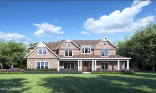 31 Aurora Avenue, Saratoga Springs, NY 12866