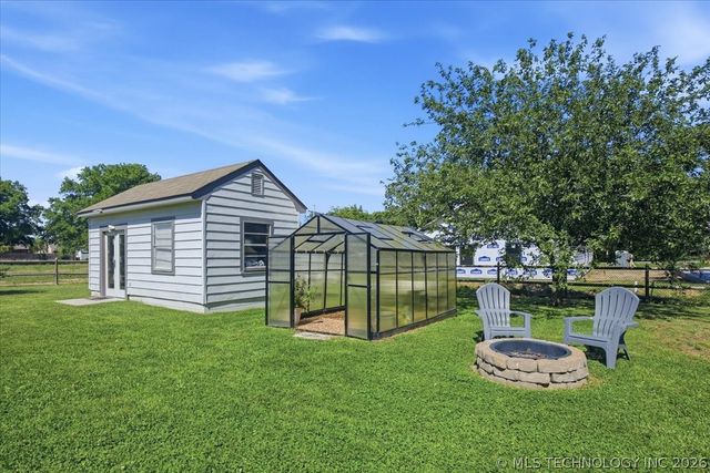 1109 N 4TH Street, Broken Arrow, OK 74012