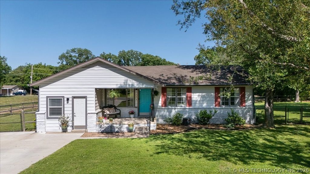 1109 N 4TH Street, Broken Arrow, OK 74012