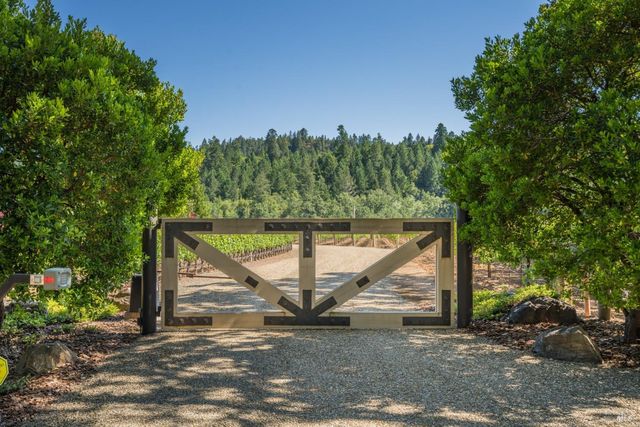 11080 Franz Valley Rd, Calistoga, CA 94515