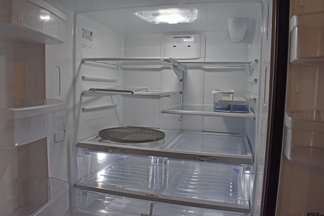 209 Ludolph St, Palestine, TX 75803