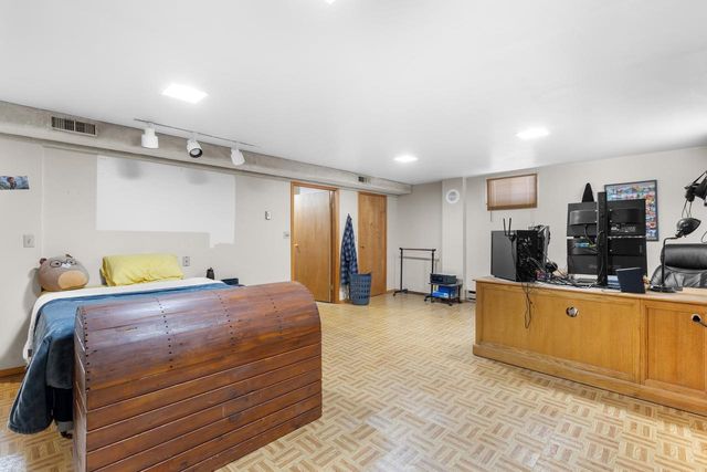 209 E TRILLIUM CIRCLE, Green Bay, WI 54313