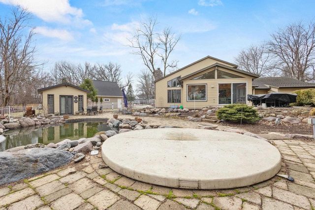 209 E TRILLIUM CIRCLE, Green Bay, WI 54313