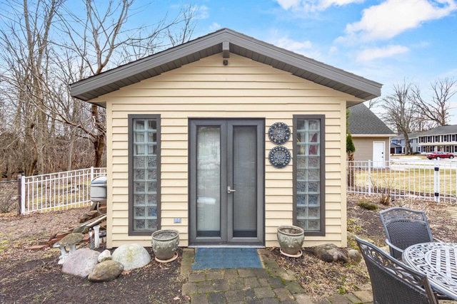 209 E TRILLIUM CIRCLE, Green Bay, WI 54313