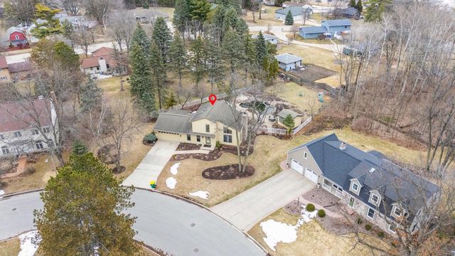 209 E TRILLIUM CIRCLE, Green Bay, WI 54313