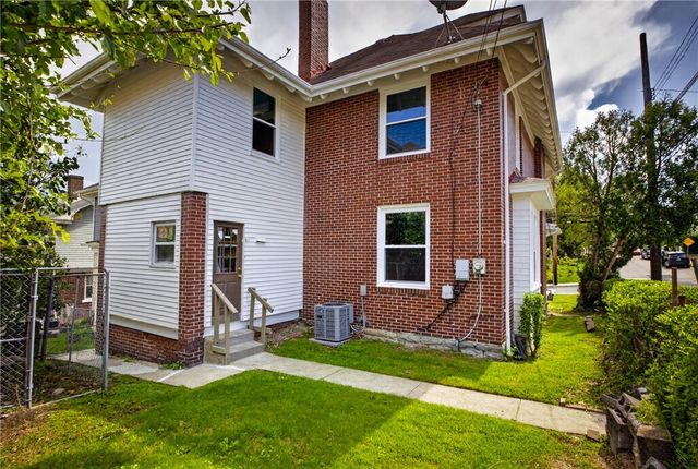 1222 Biltmore Ave, Dormont, PA 15216