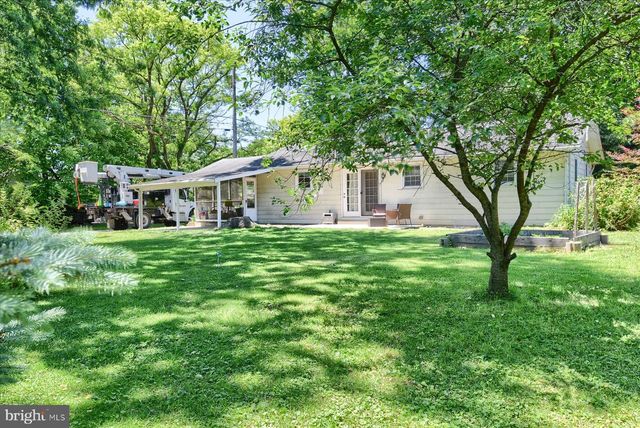 113 S ORANGE ST, Carlisle, PA 17013