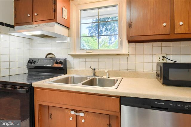 113 S ORANGE ST, Carlisle, PA 17013