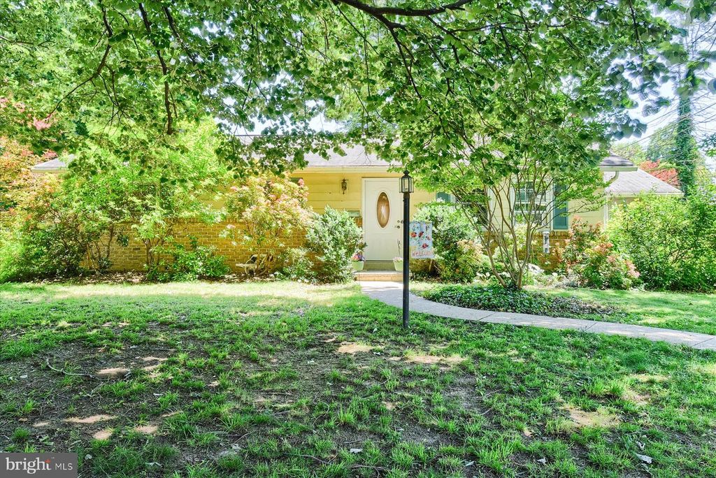 113 S ORANGE ST, Carlisle, PA 17013